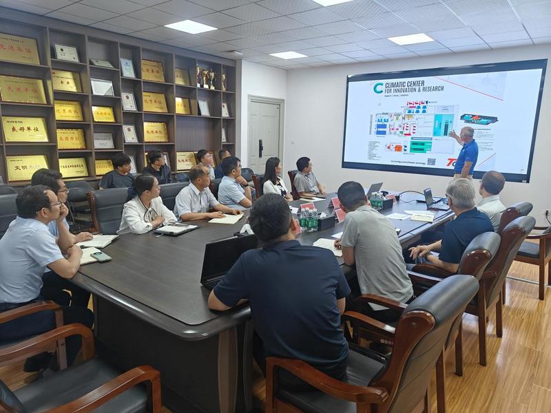 特赛亚（TCCI）国际集团总裁一行到能源与动力工程学院开展产学研合作交流